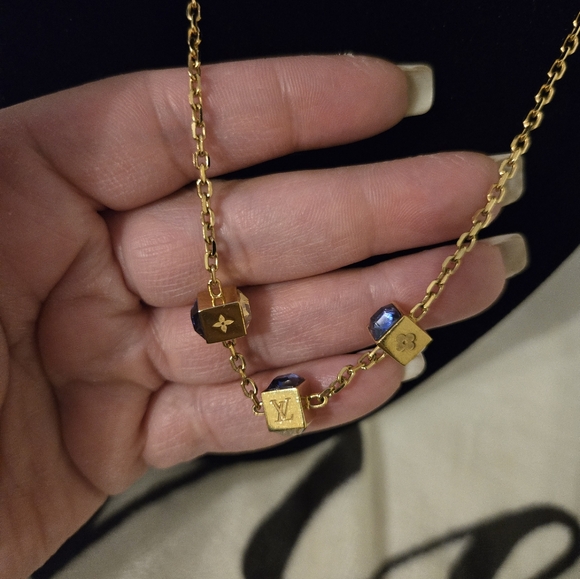 💯 Authentic Louis Vuitton Collier Gamble Necklace and Jewelry Box - Picture 5 of 14